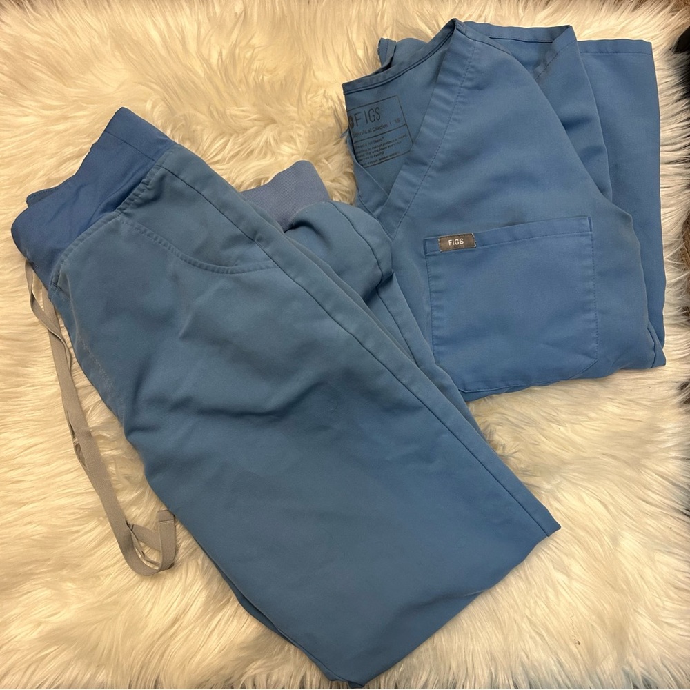 Ceil blue FIGS scrubs set xs/xs petite